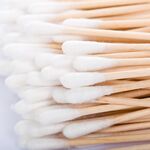 Double Tipped Wooden Handled Cotton Swabs - Close Up